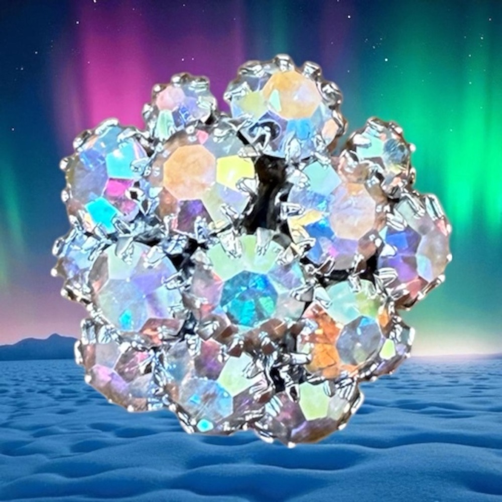 Vtg Sarah Coventry Aurora Borealis Rhinestone Cluster Cocktail Rin